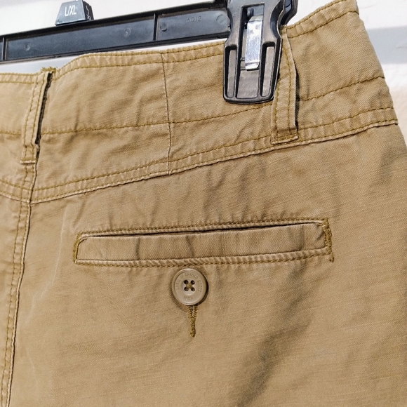L.O.G.G. H&M Sz 6 Khaki Cargo Cuffed Shorts - Picture 3 of 9